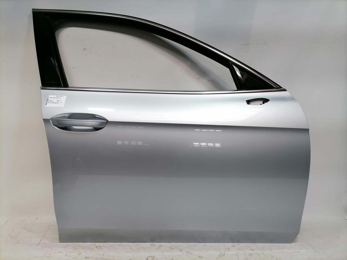 VW Passat B9 original Tür vorn rechts LM7P Oyster Silver Rohbau Bj.2024